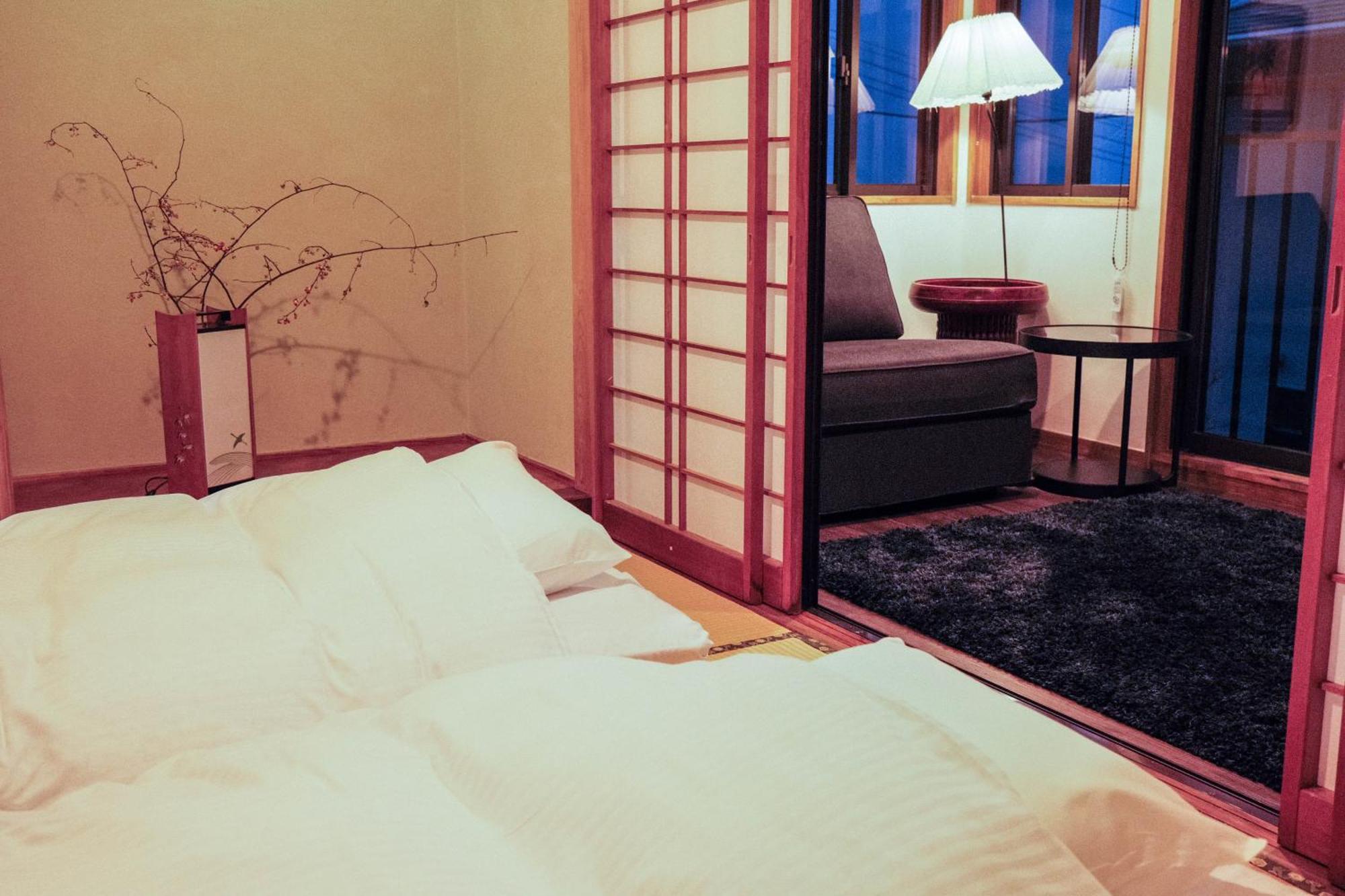 伊豆高原 温泉付別荘 Isana Mountain Villa Futo Exterior photo