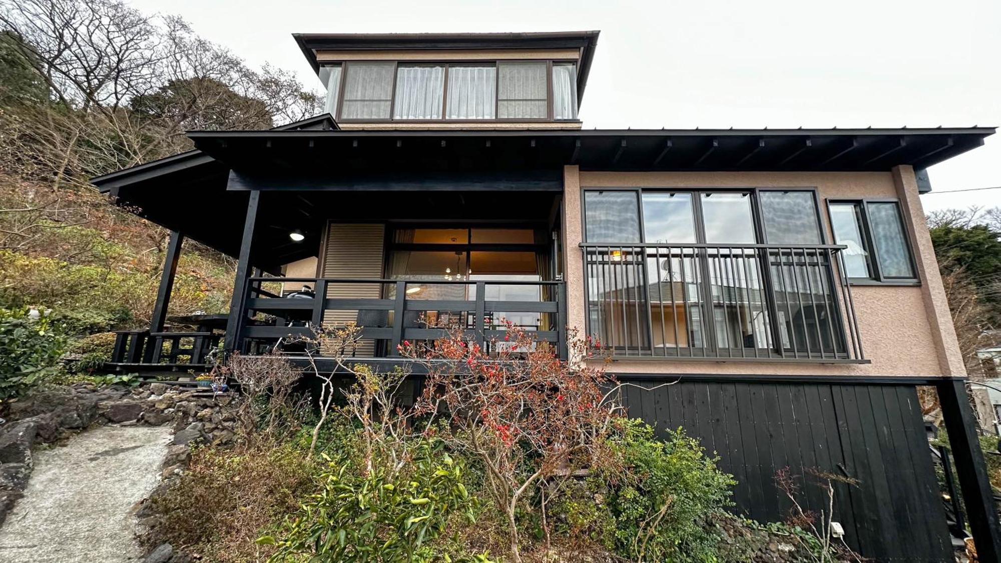 伊豆高原 温泉付別荘 Isana Mountain Villa Futo Exterior photo